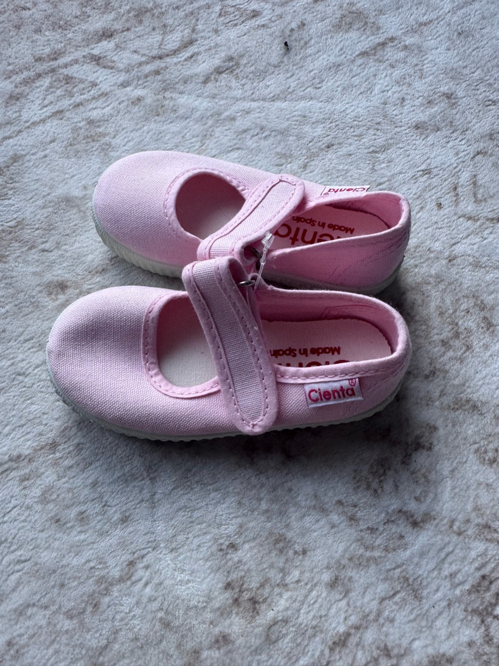 Cienta Light Pink Canvas Mary Jane with Strap 5T NWOT